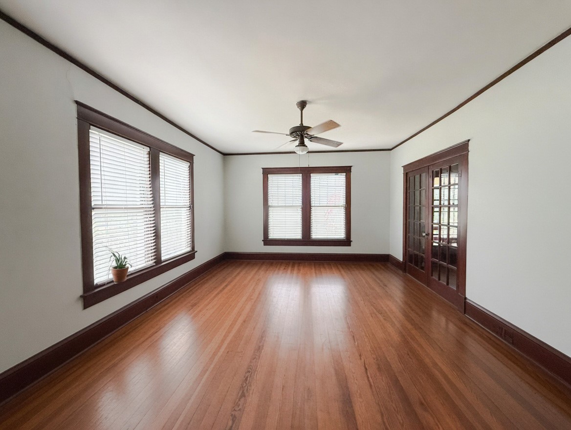 2749 Mcgregor South Loop Mcgregor TX 76657