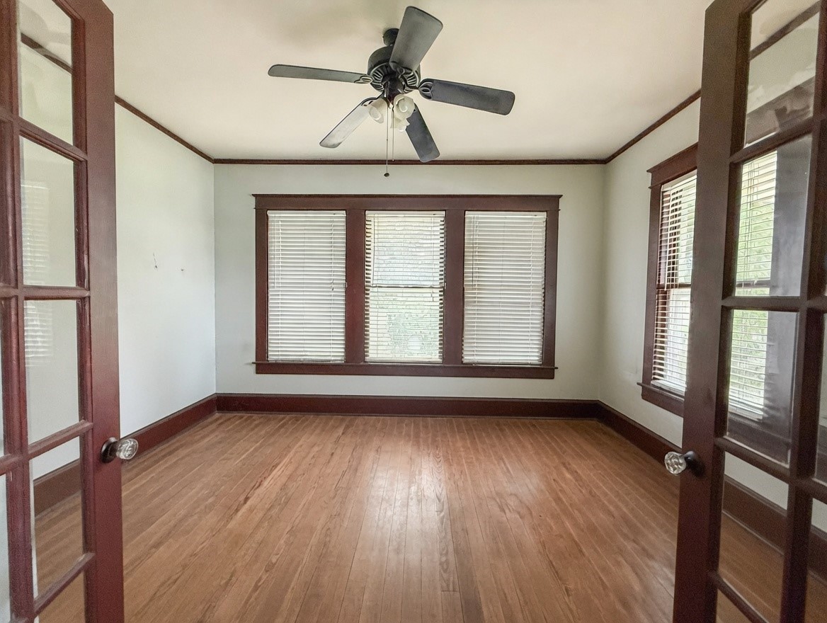 2749 Mcgregor South Loop Mcgregor TX 76657