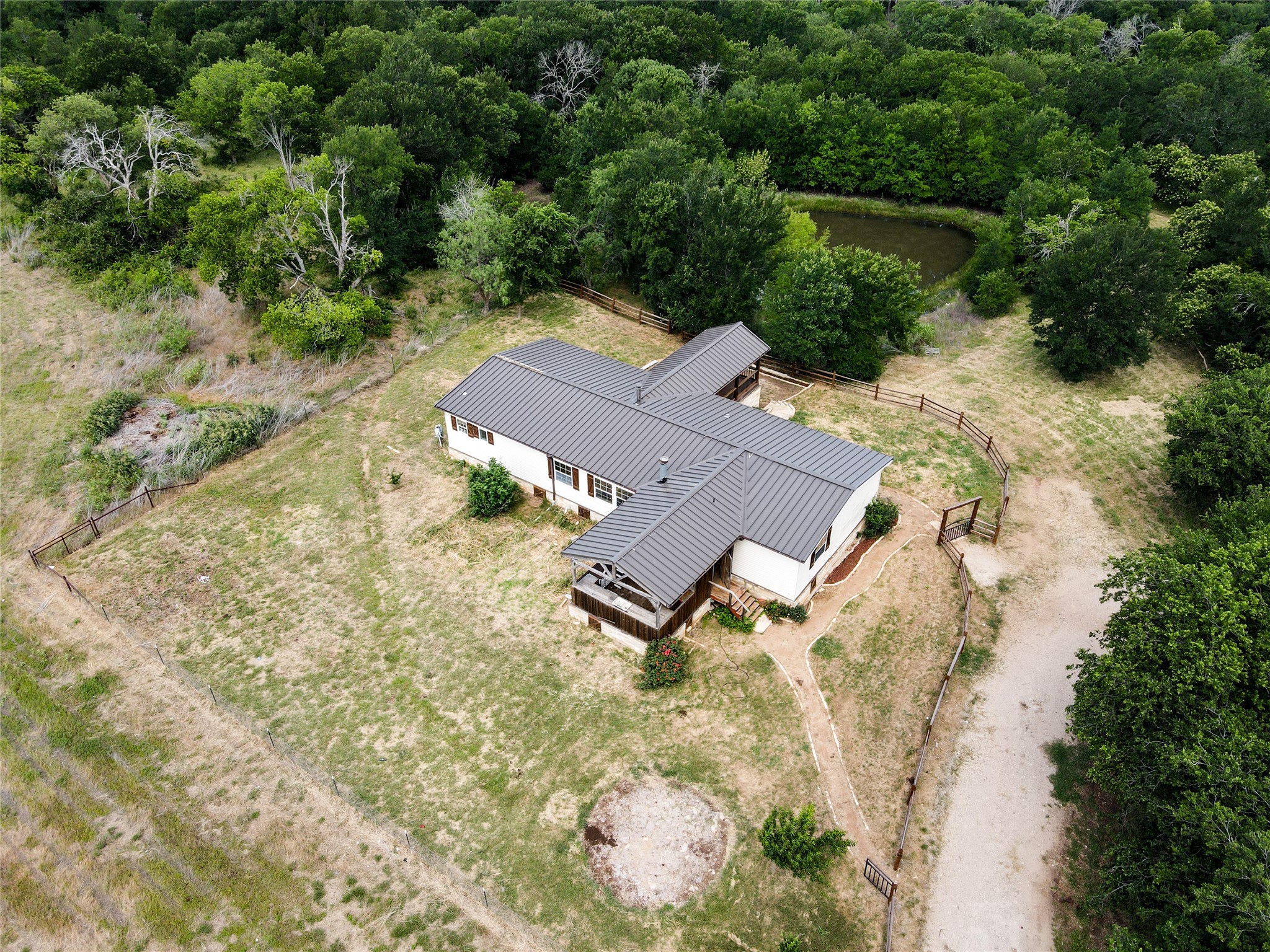 2749 Mcgregor South Loop Mcgregor TX 76657