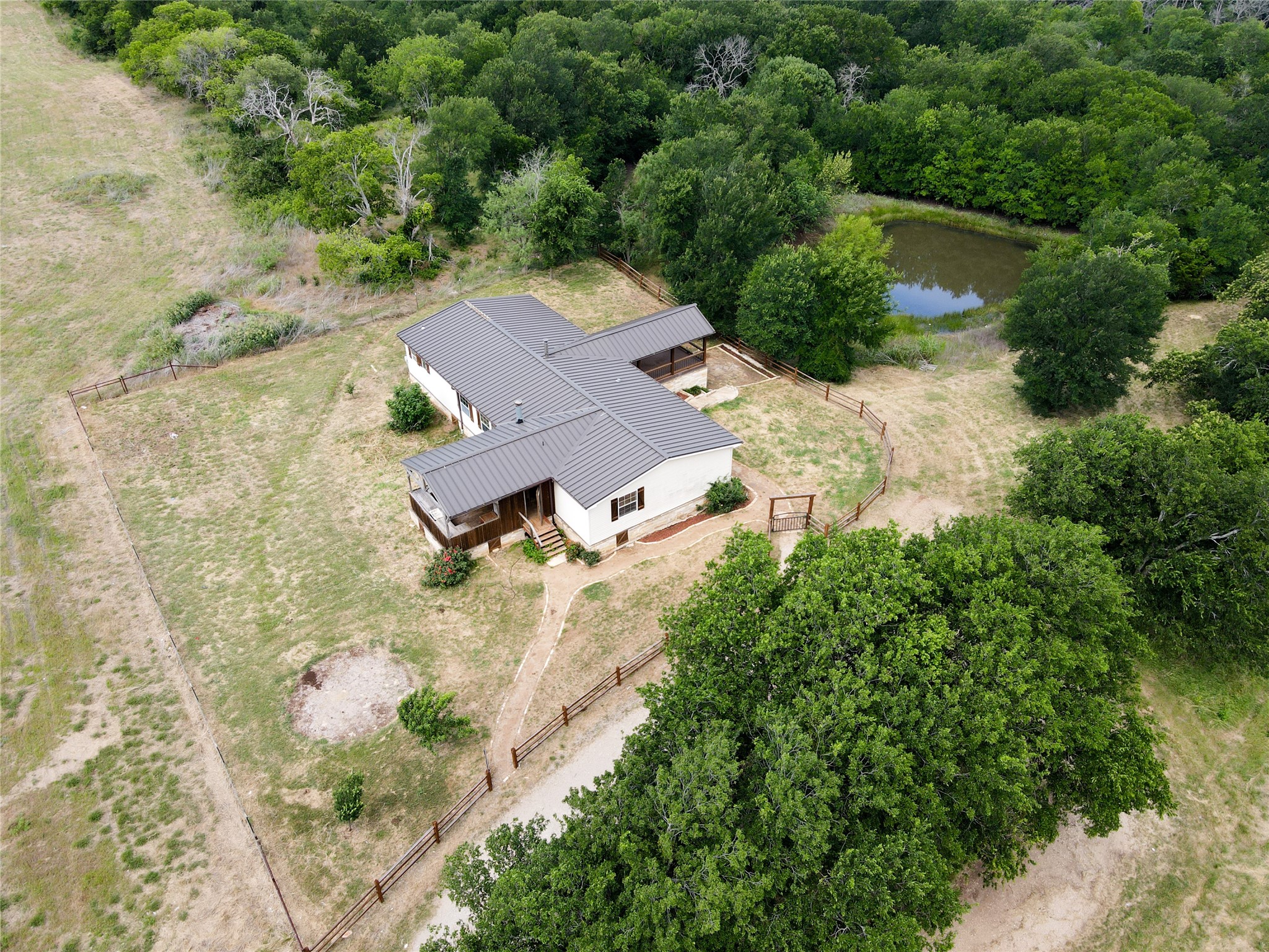 2749 Mcgregor South Loop Mcgregor TX 76657