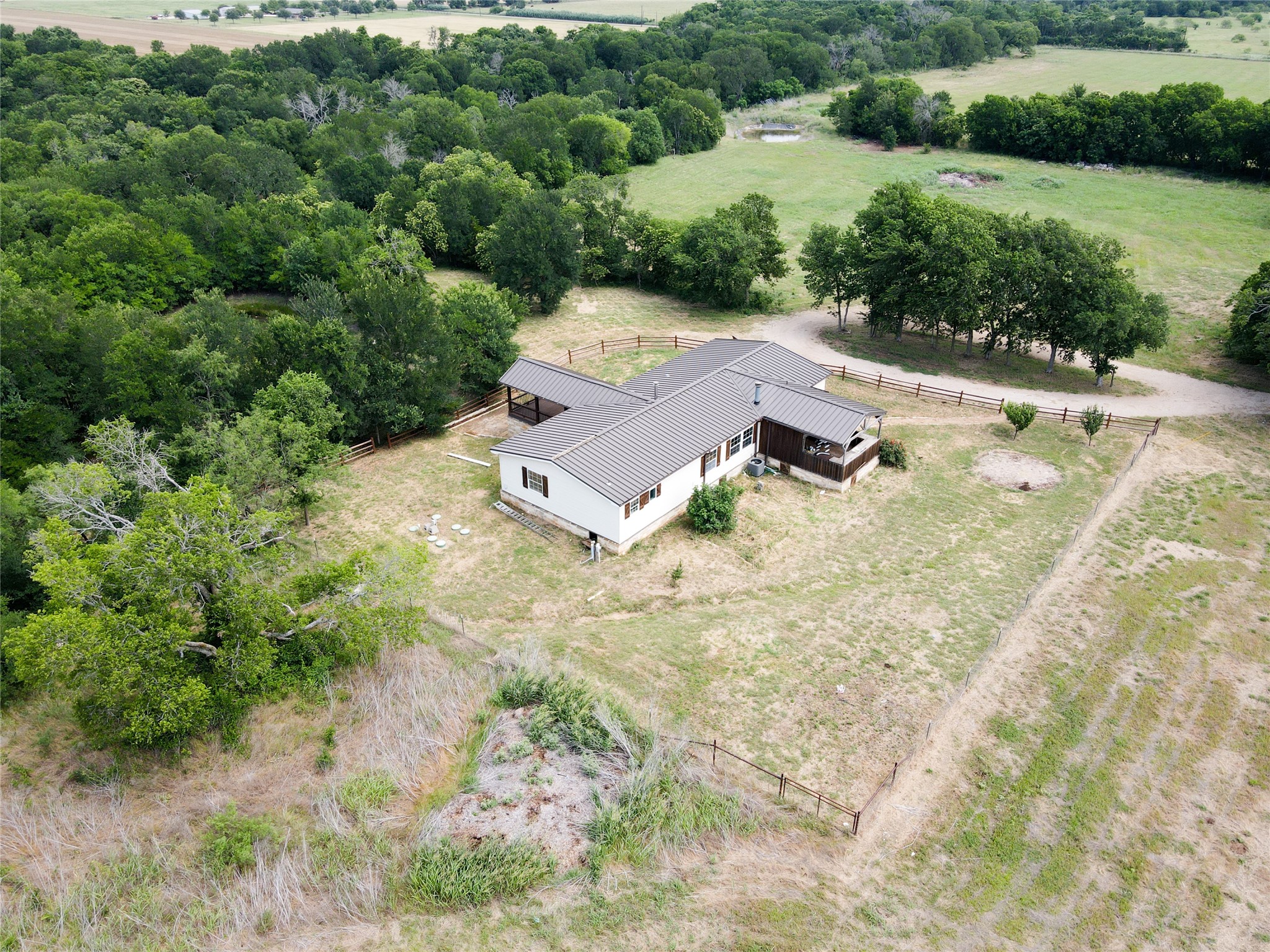 2749 Mcgregor South Loop Mcgregor TX 76657