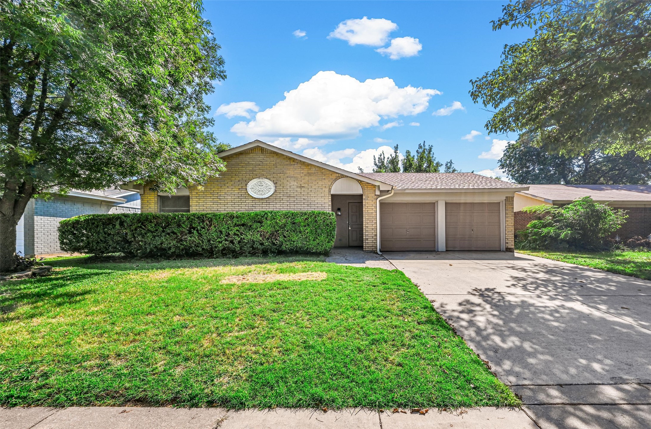 6817 Mccoy Drive Watauga TX 76148