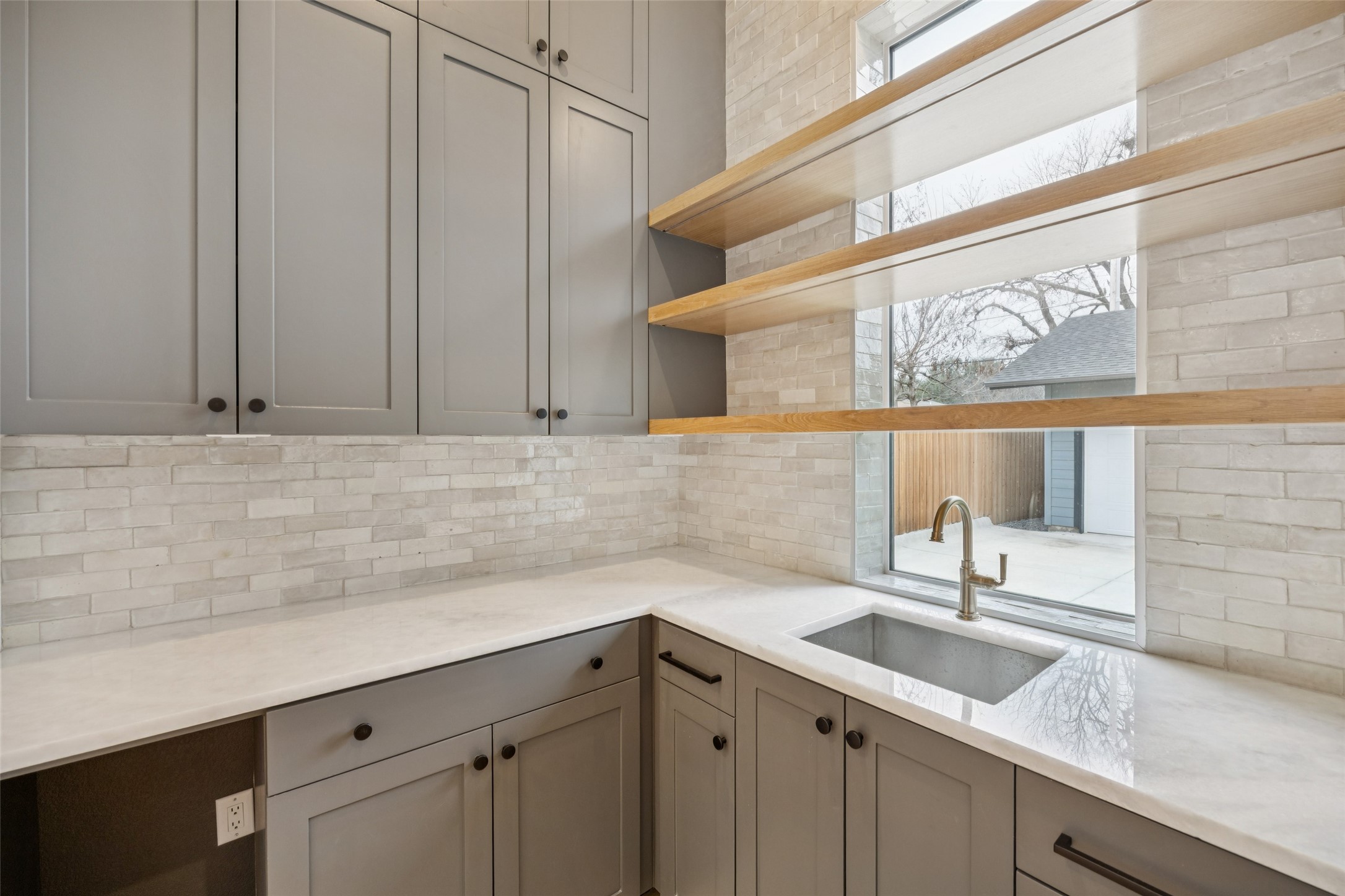 5438 Bonita Avenue Dallas TX 75206