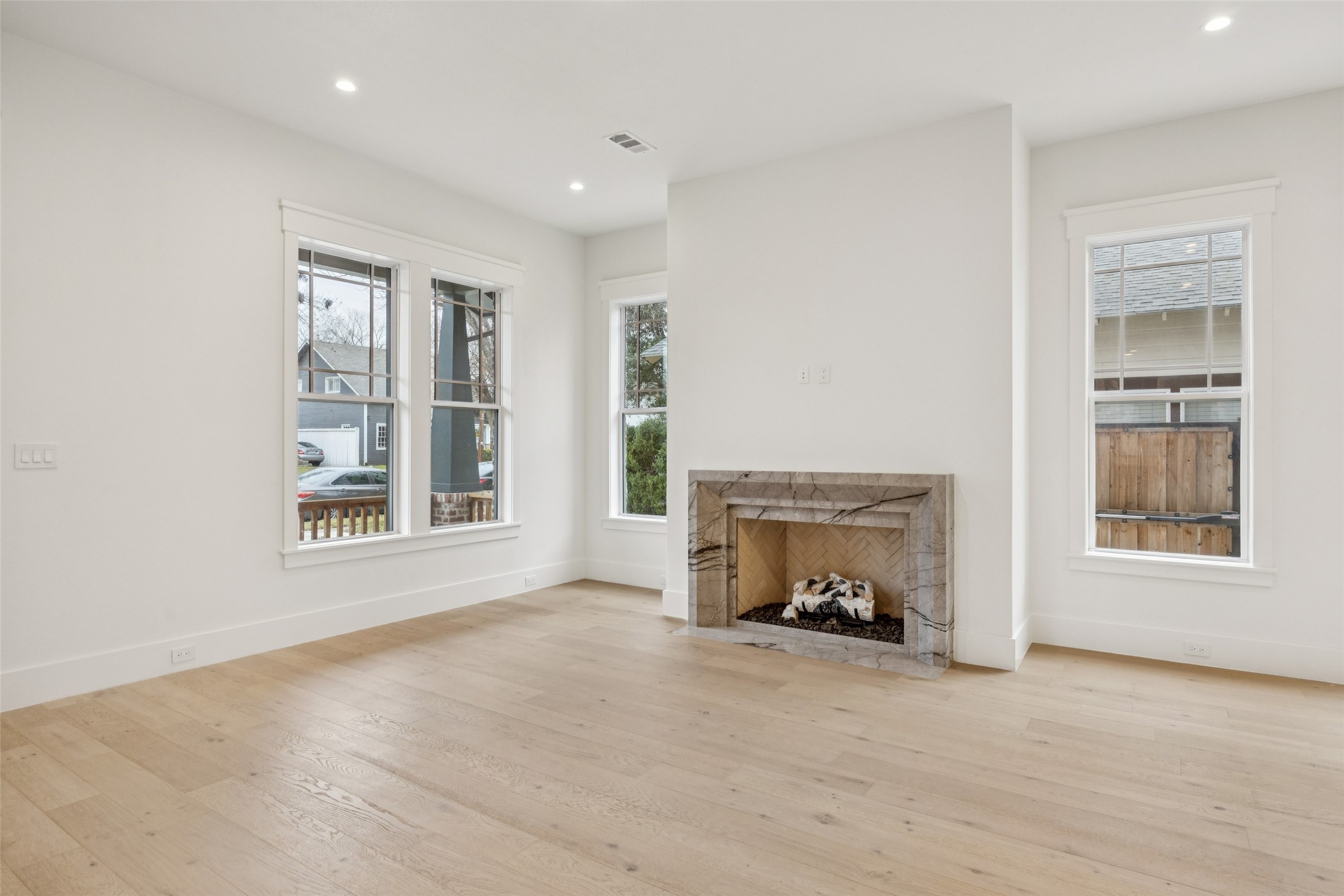 5438 Bonita Avenue Dallas TX 75206