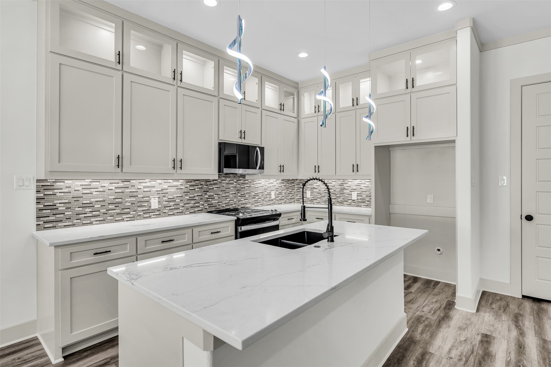 715 E Jefferson Street Waxahachie TX 75165