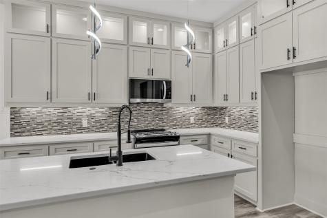 715 E Jefferson Street Waxahachie TX 75165