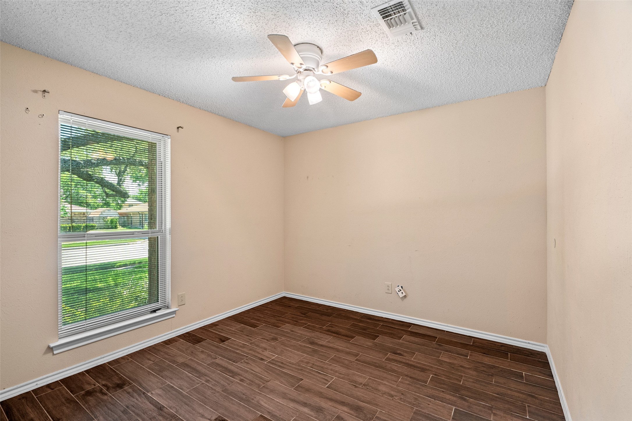 424 Cozby Avenue Coppell TX 75019