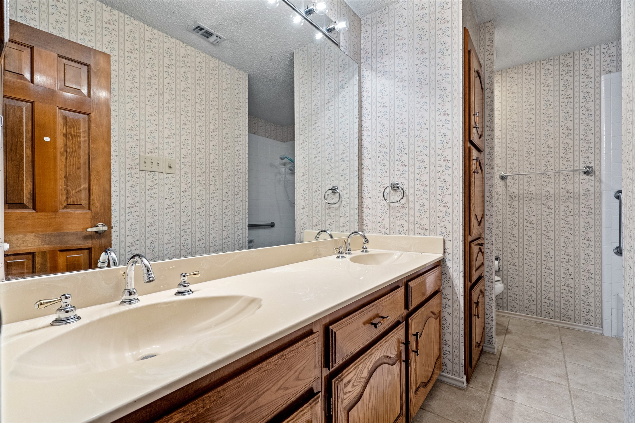 424 Cozby Avenue Coppell TX 75019
