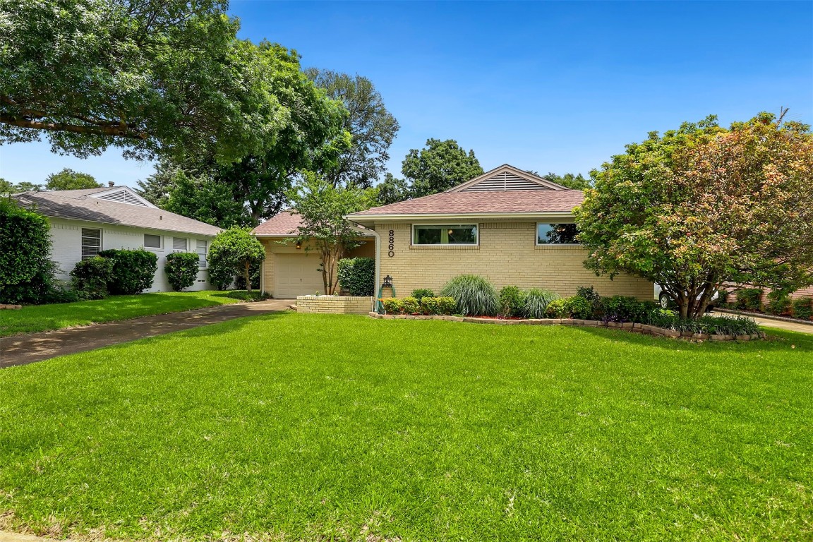 8860 Liptonshire Drive Dallas TX 75238