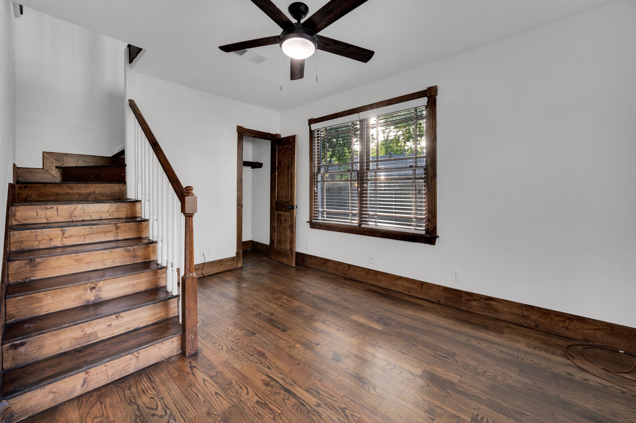 412 Royal Street Waxahachie TX 75165