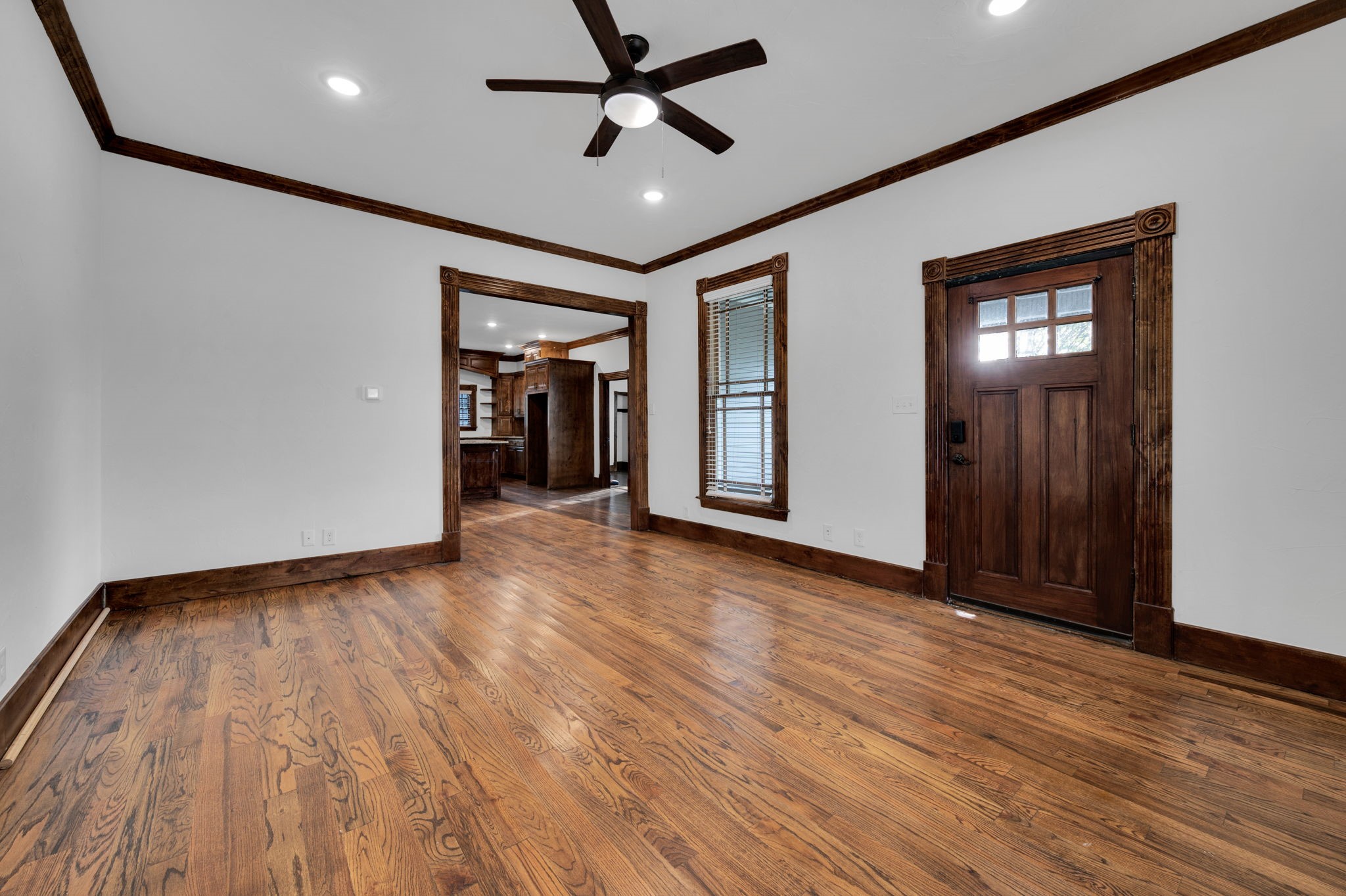412 Royal Street Waxahachie TX 75165