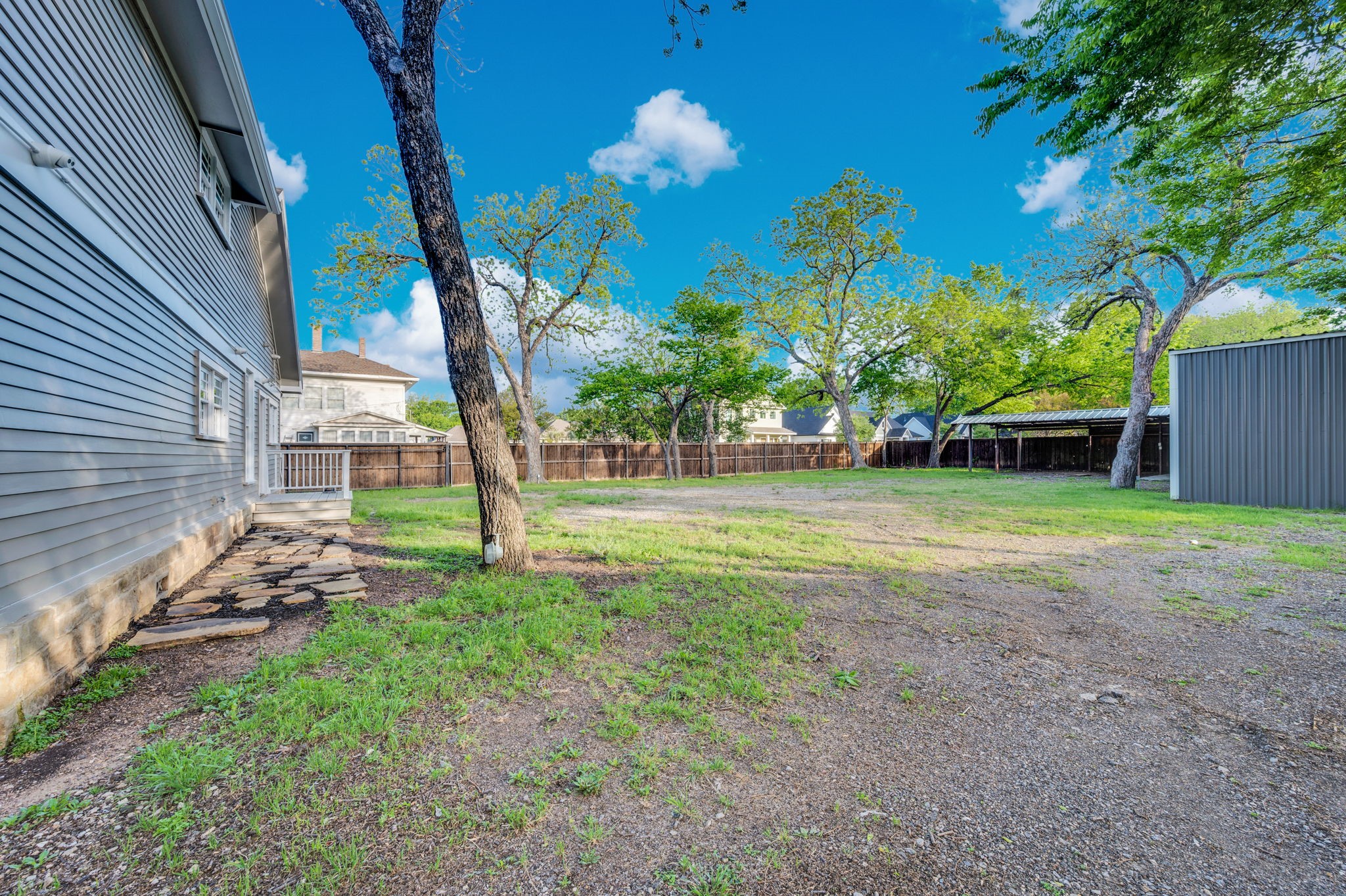 412 Royal Street Waxahachie TX 75165