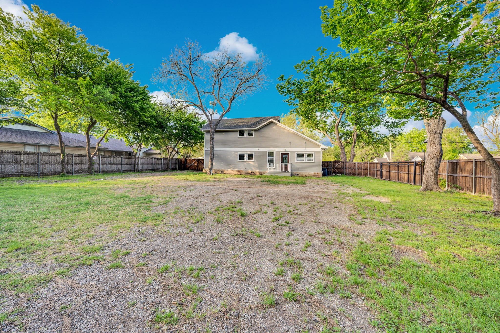 412 Royal Street Waxahachie TX 75165