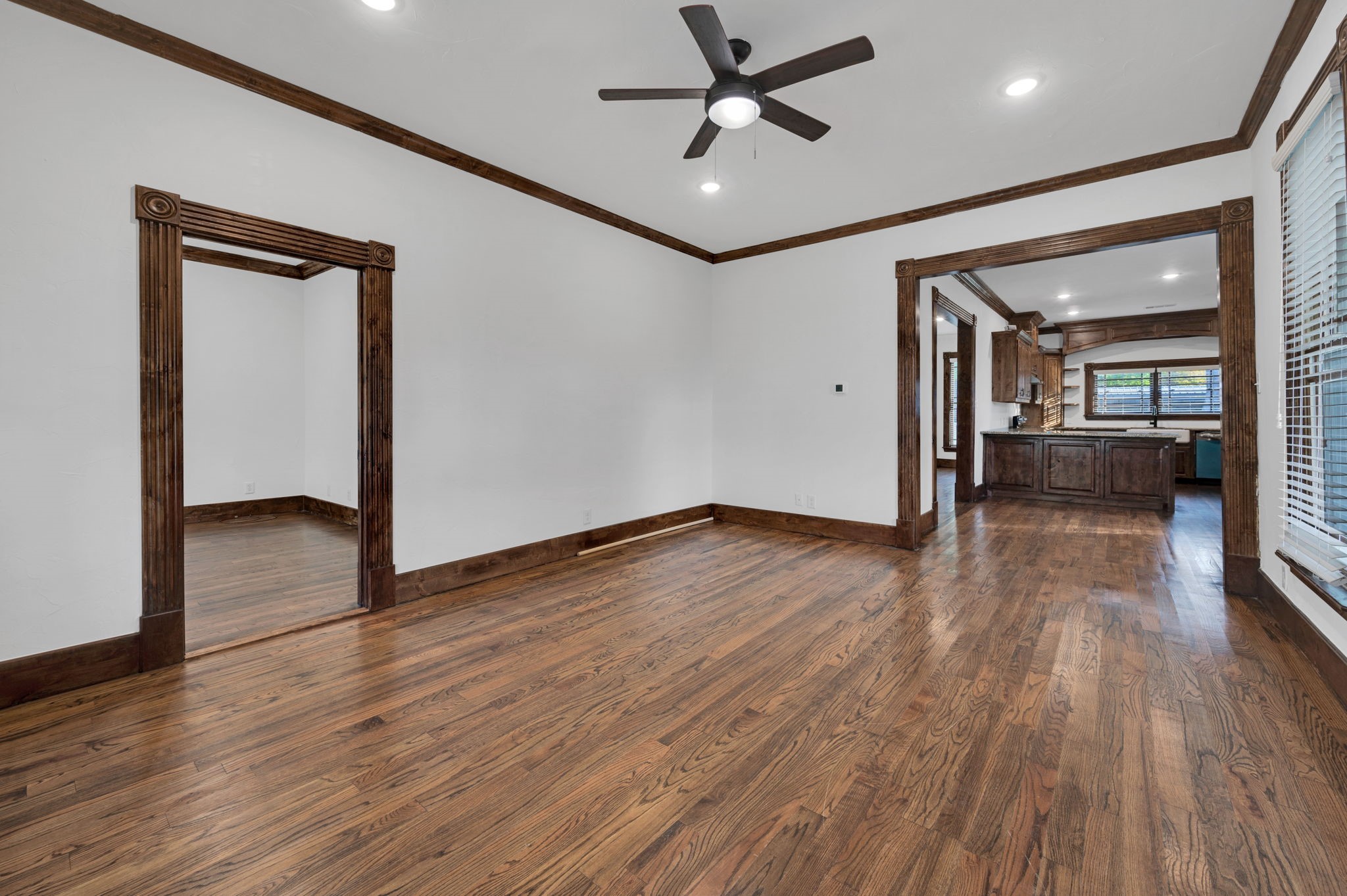 412 Royal Street Waxahachie TX 75165