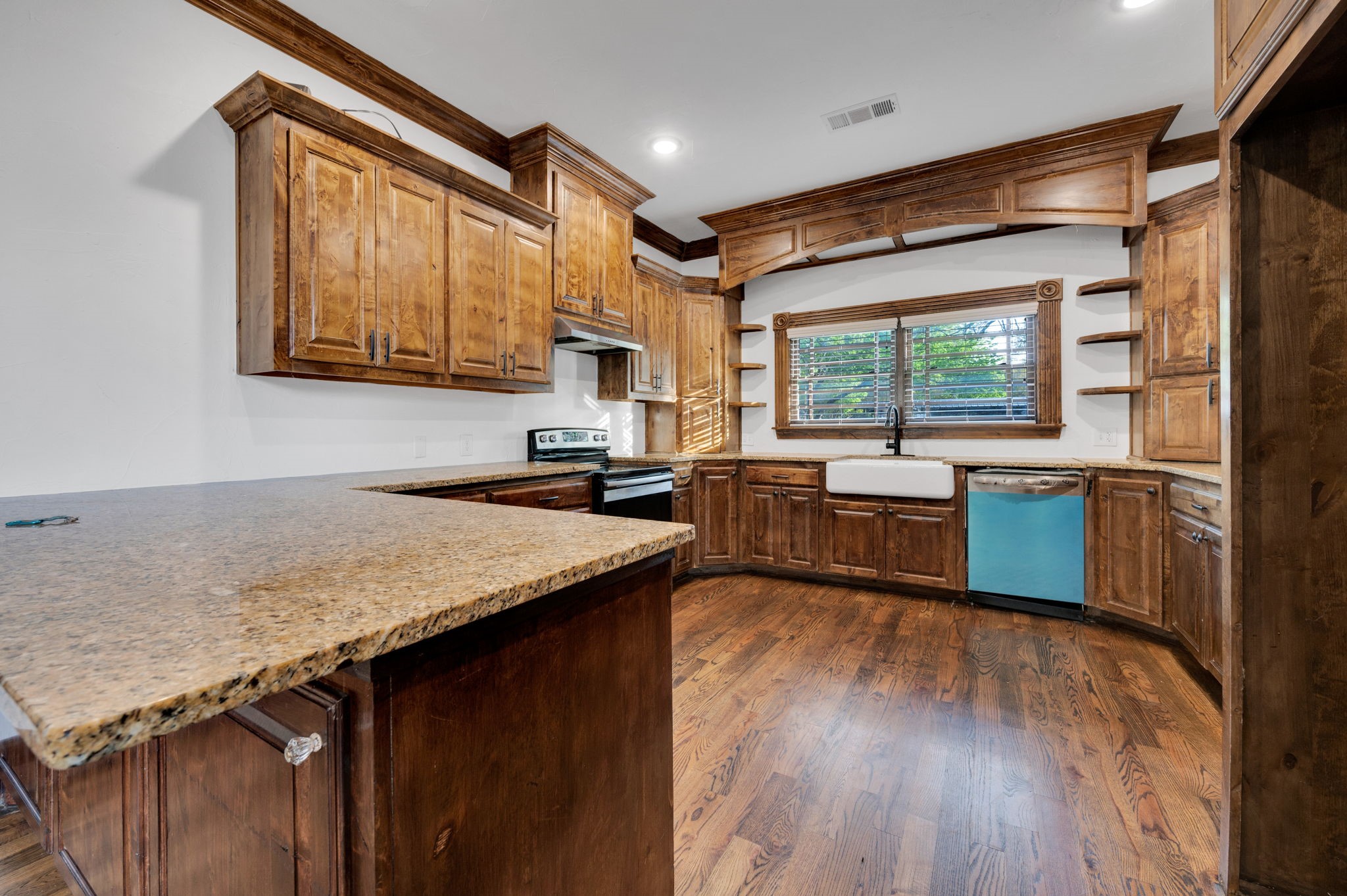 412 Royal Street Waxahachie TX 75165