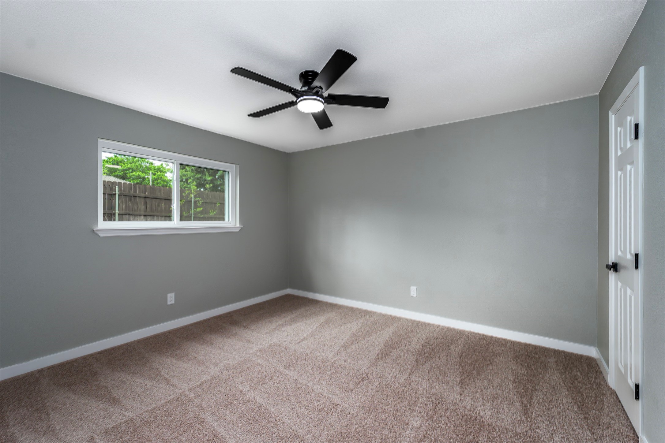 2004 Tarver Road Burleson TX 76028
