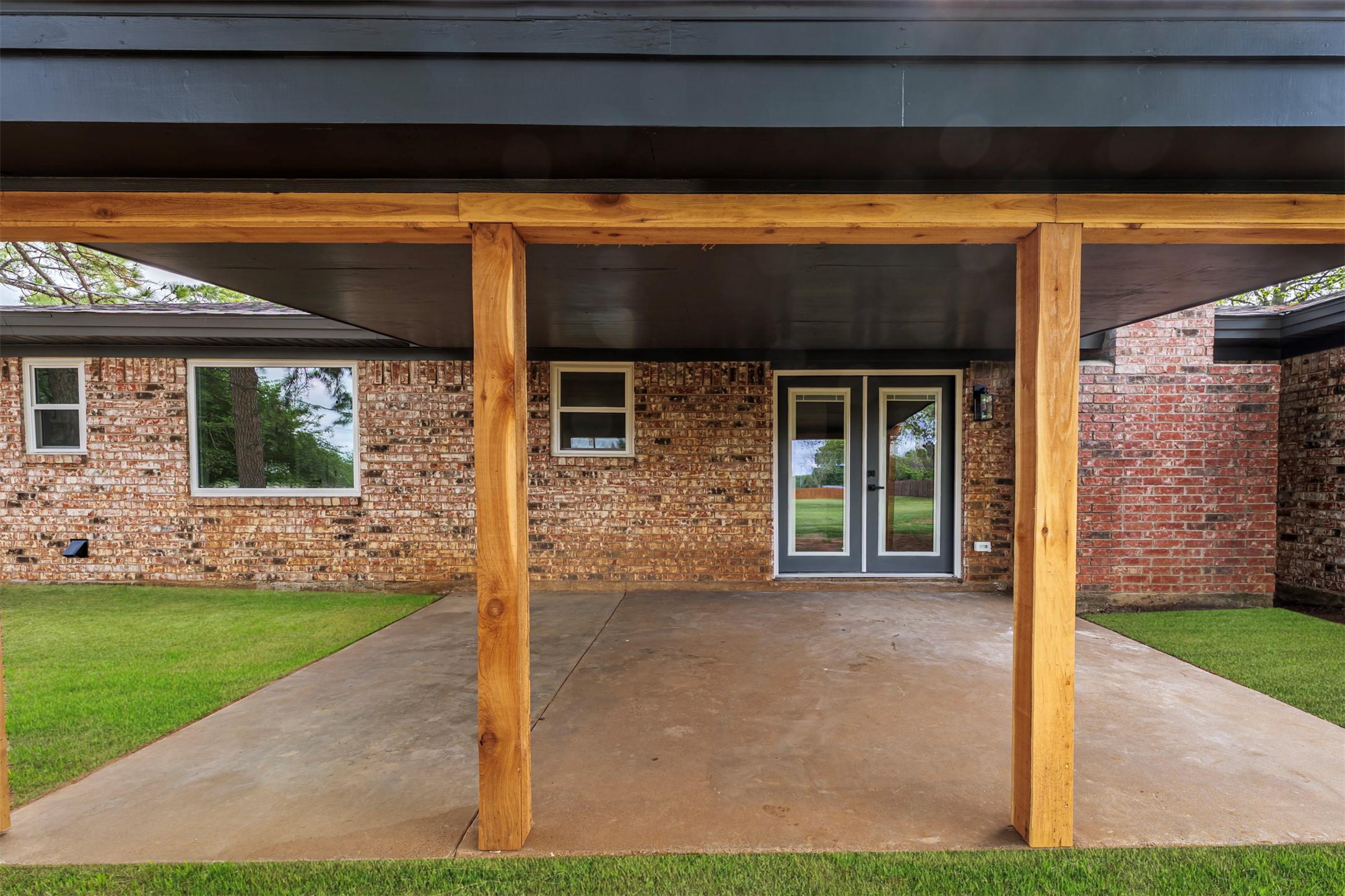 2004 Tarver Road Burleson TX 76028