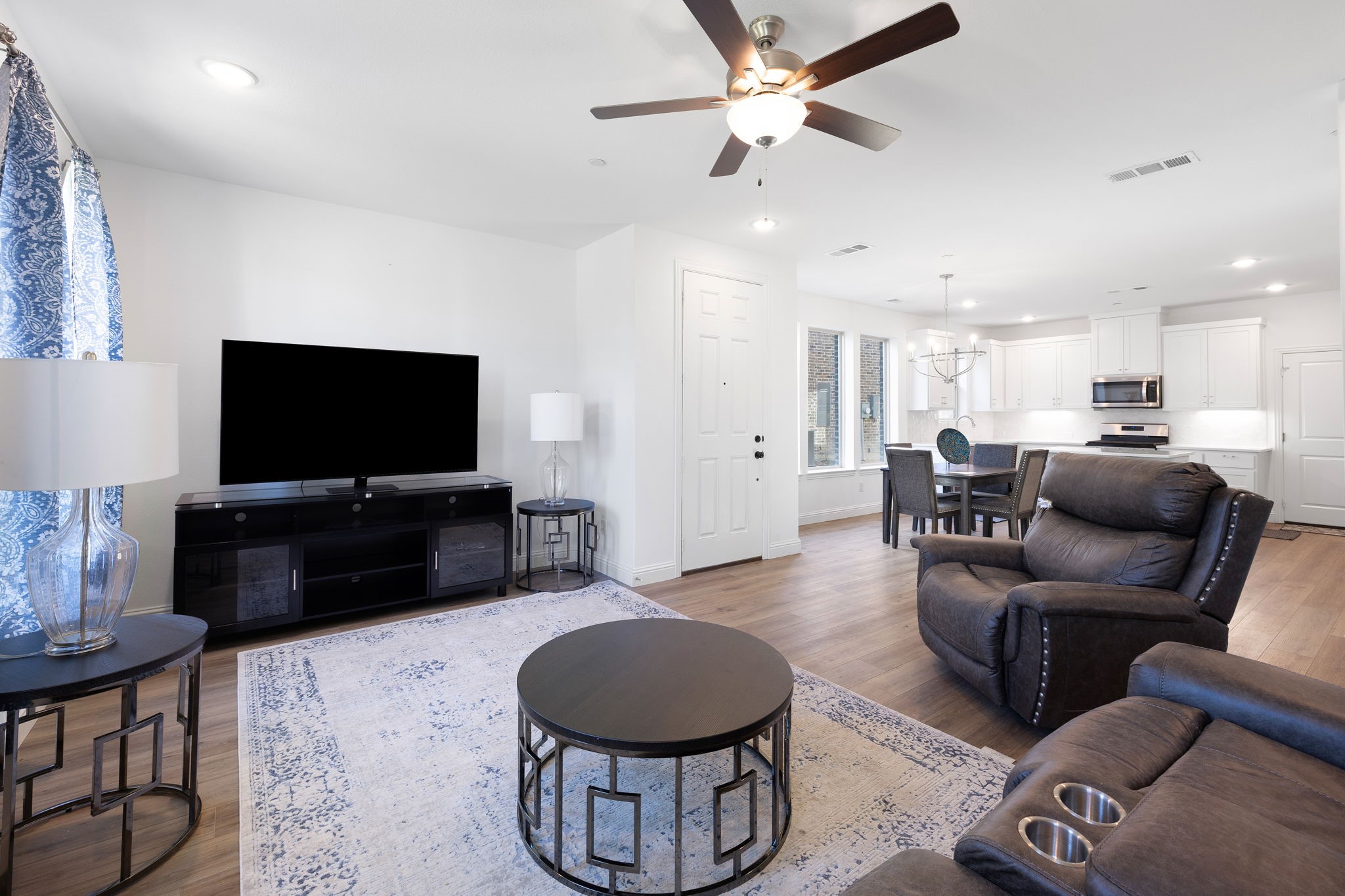 4335 Fall Blossom Drive Arlington TX 76005