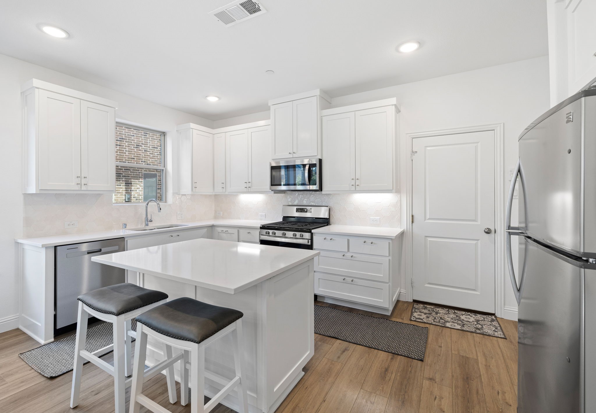4335 Fall Blossom Drive Arlington TX 76005