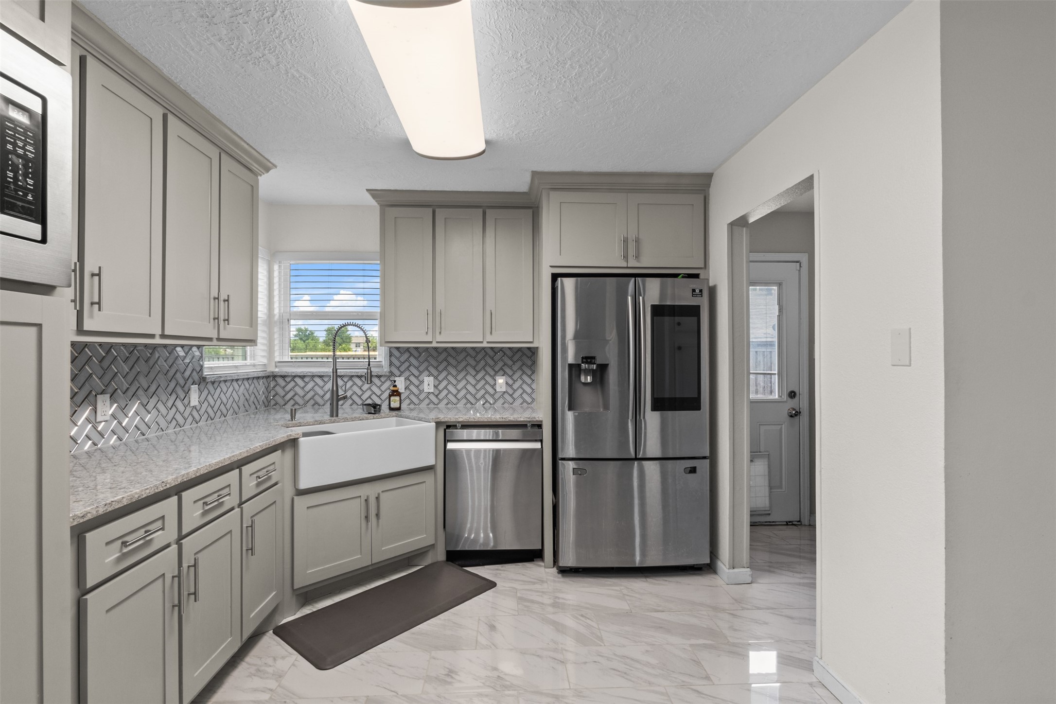 8800 Crestbrook Drive Fort Worth TX 76179