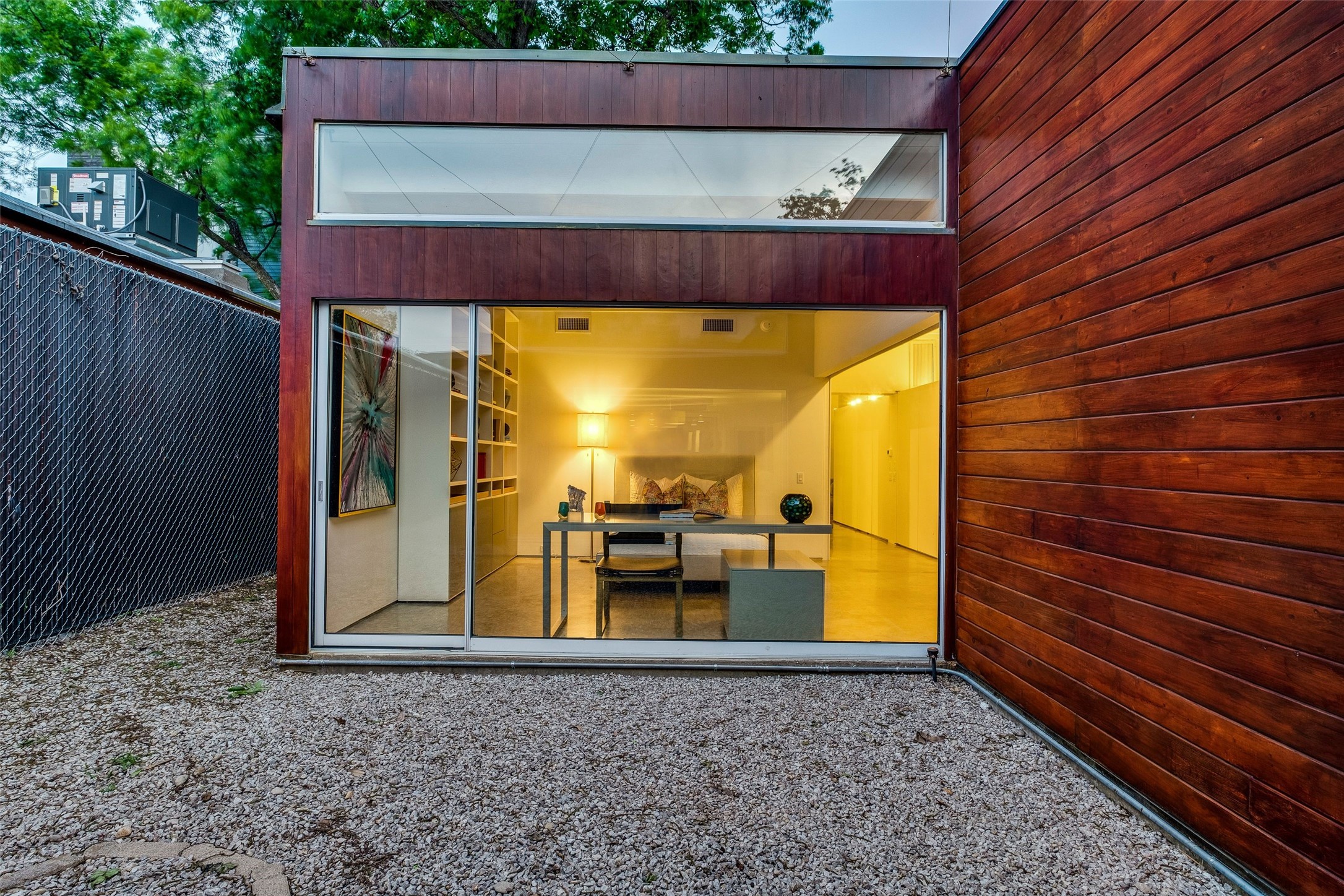 2714 Throckmorton Street Dallas TX 75219