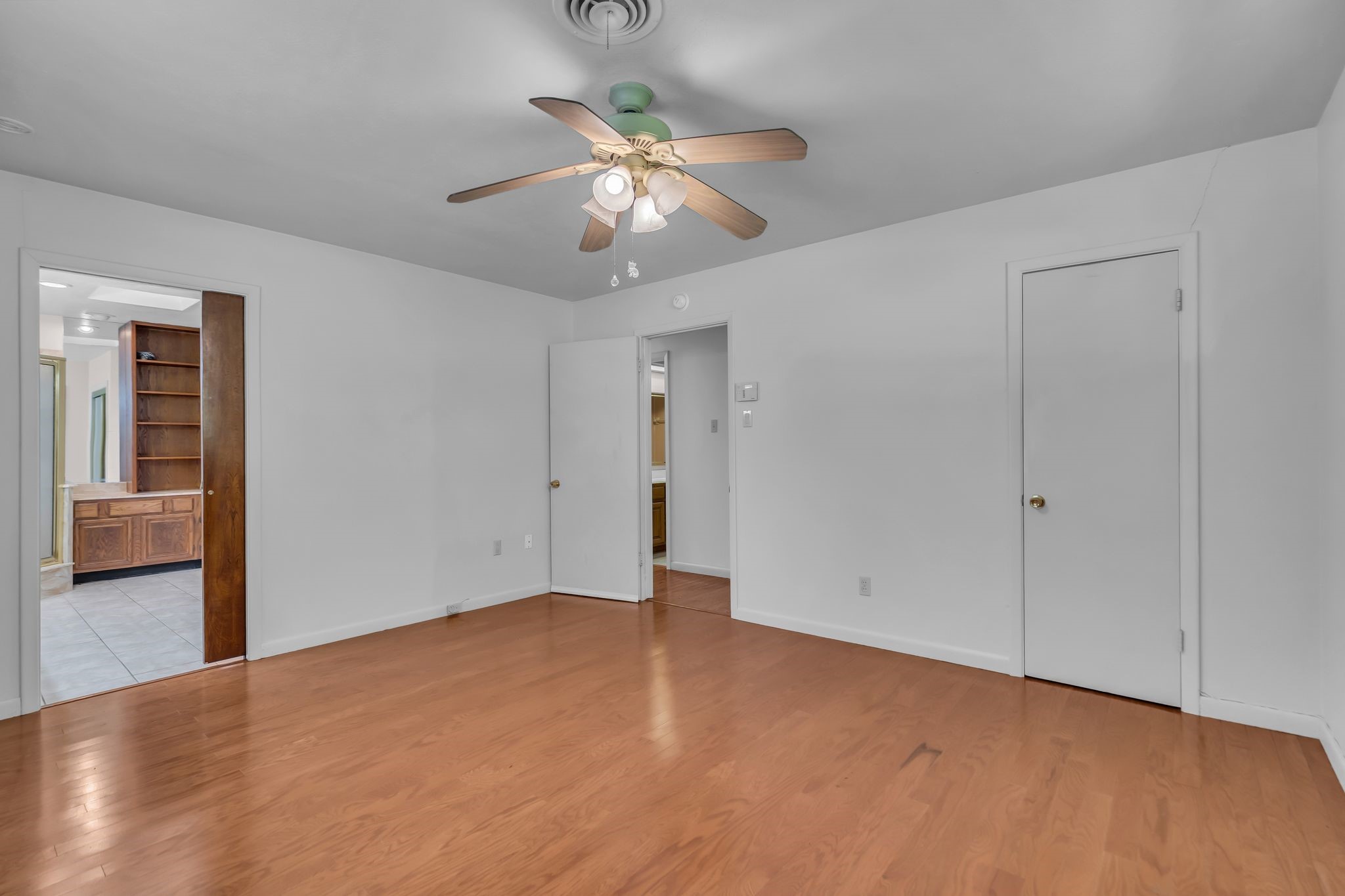 2972 Maydelle Lane Farmers Branch TX 75234