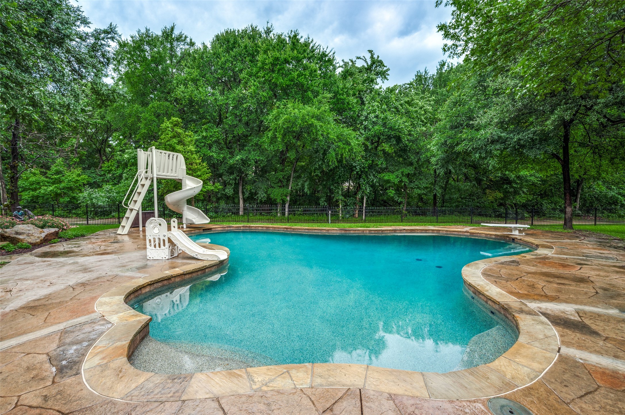 6645 Whispering Woods Court Plano TX 75024