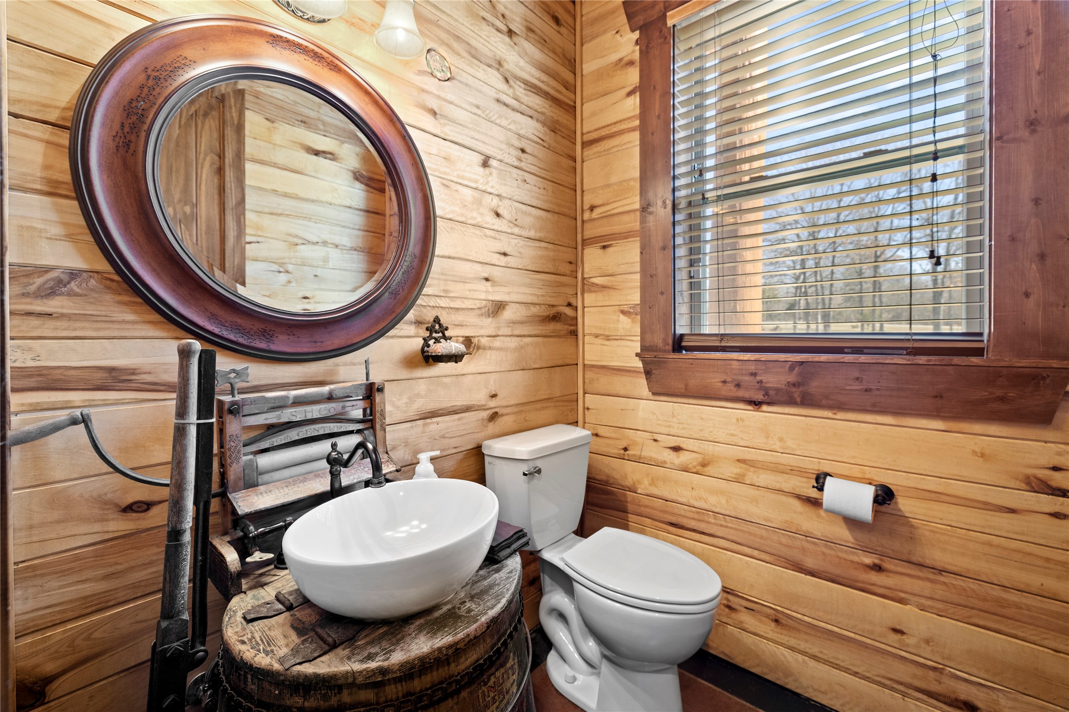 788 Rs County Road 3500 Emory TX 75440