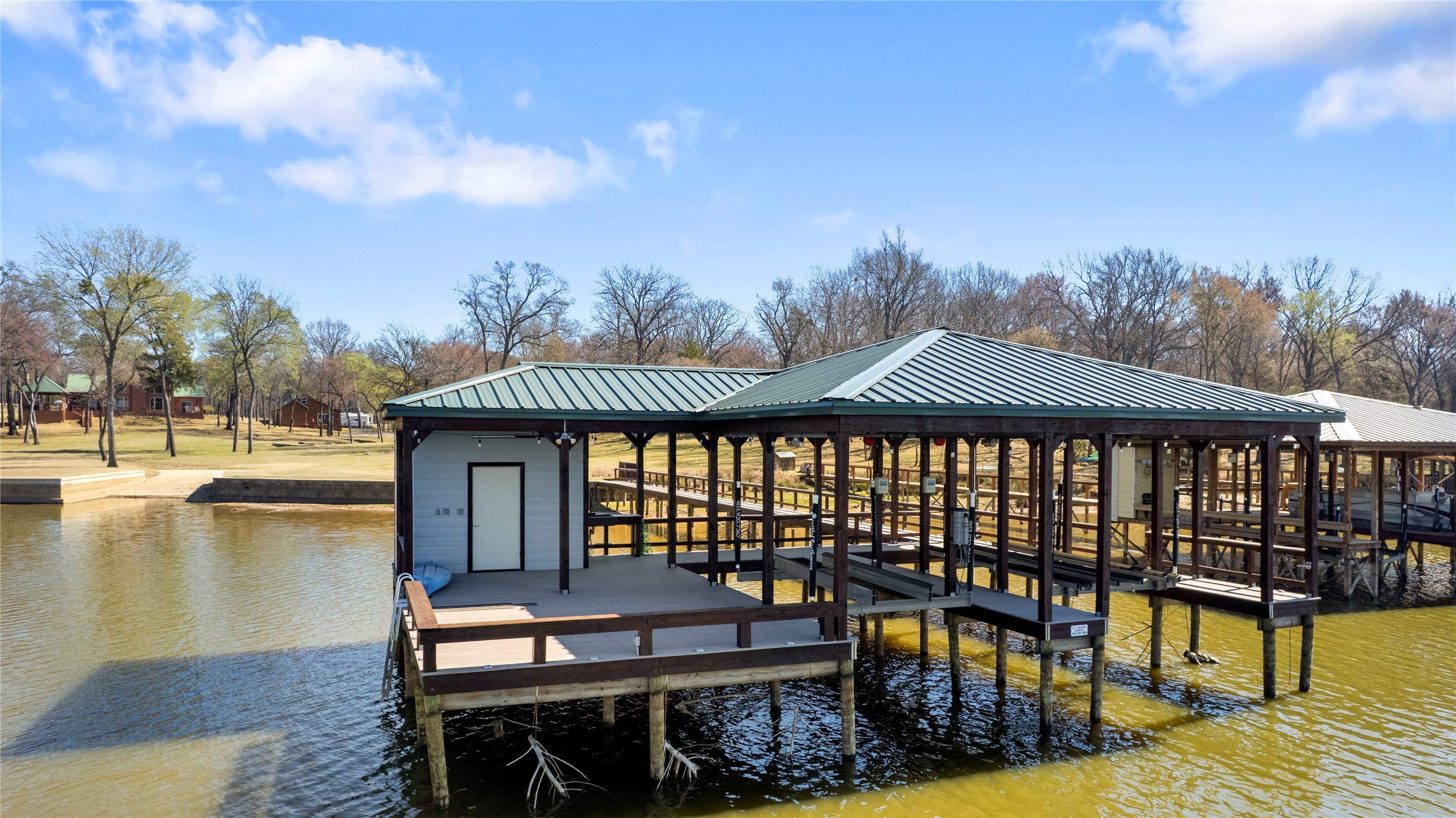 788 Rs County Road 3500 Emory TX 75440