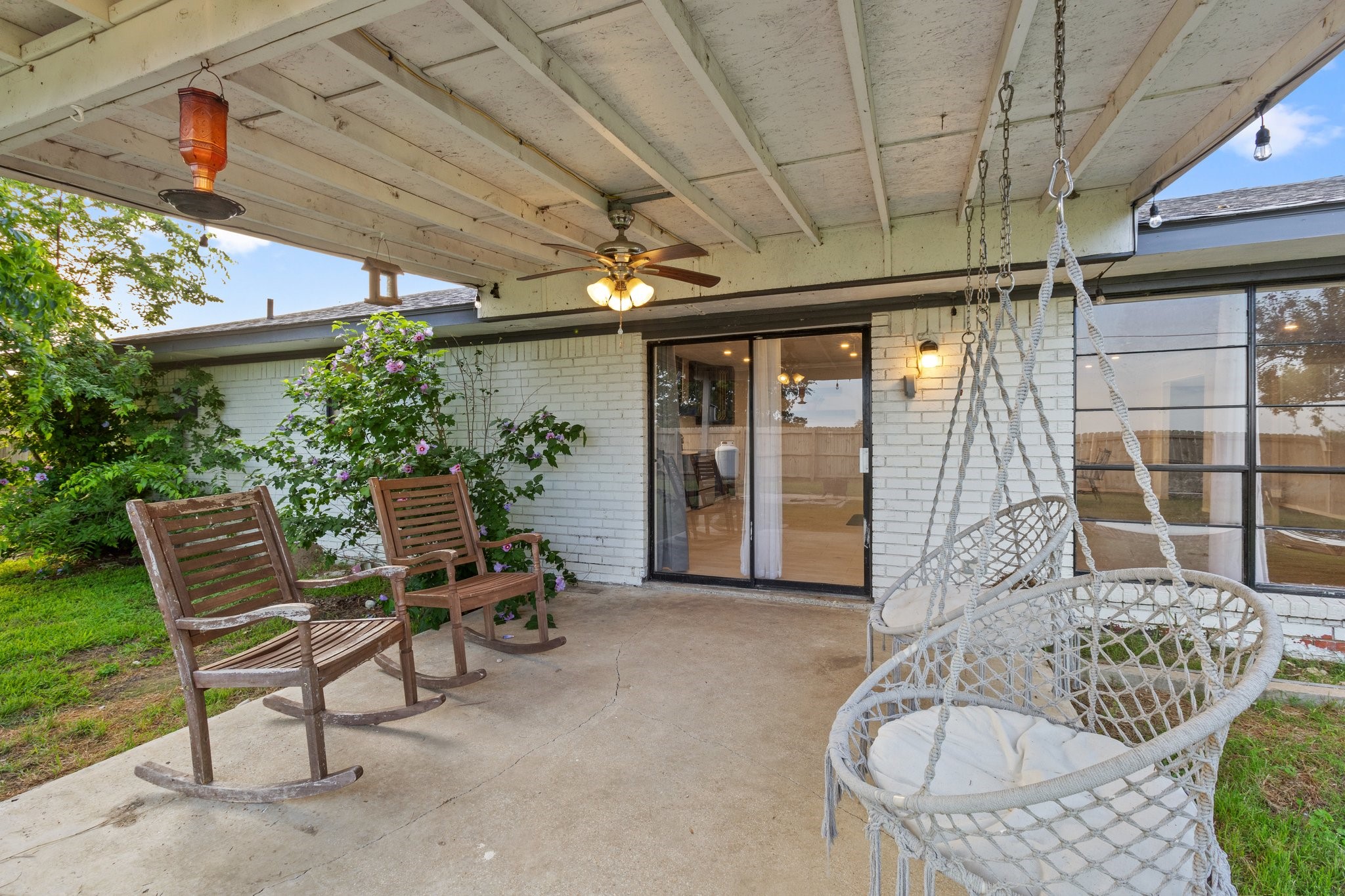 713 W Rosemary Street Quinlan TX 75474