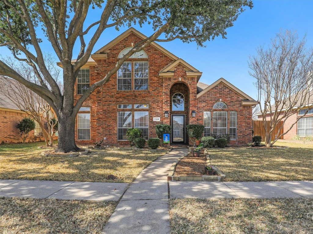 1124 Courtney Lane Lewisville TX 75077