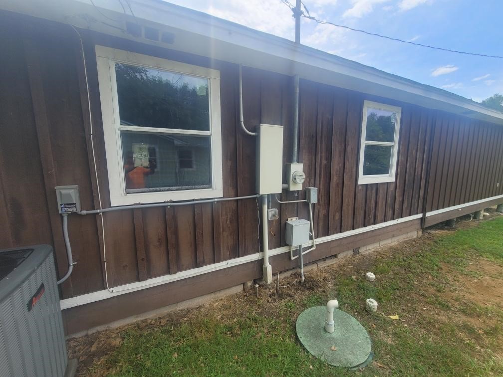 717 Midway Road Tool TX 75143