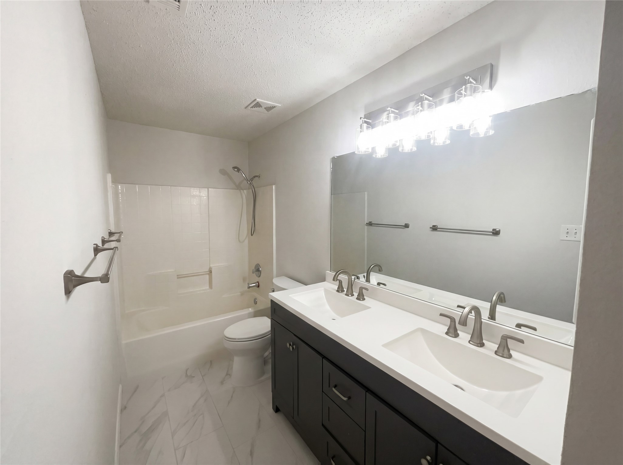 2029 Diamond Ridge Drive Carrollton TX 75010