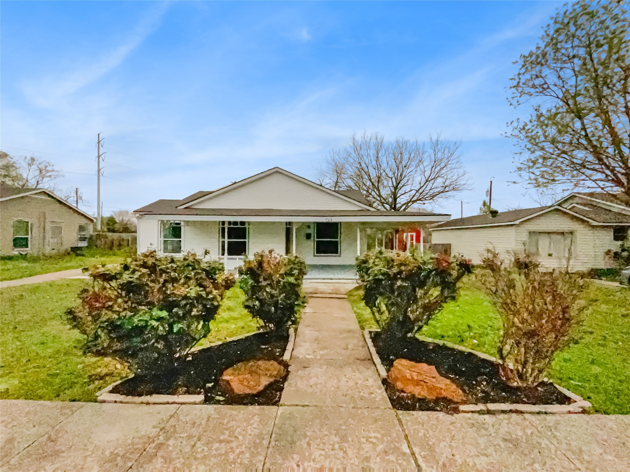 713 Edgefield Drive Garland TX 75040