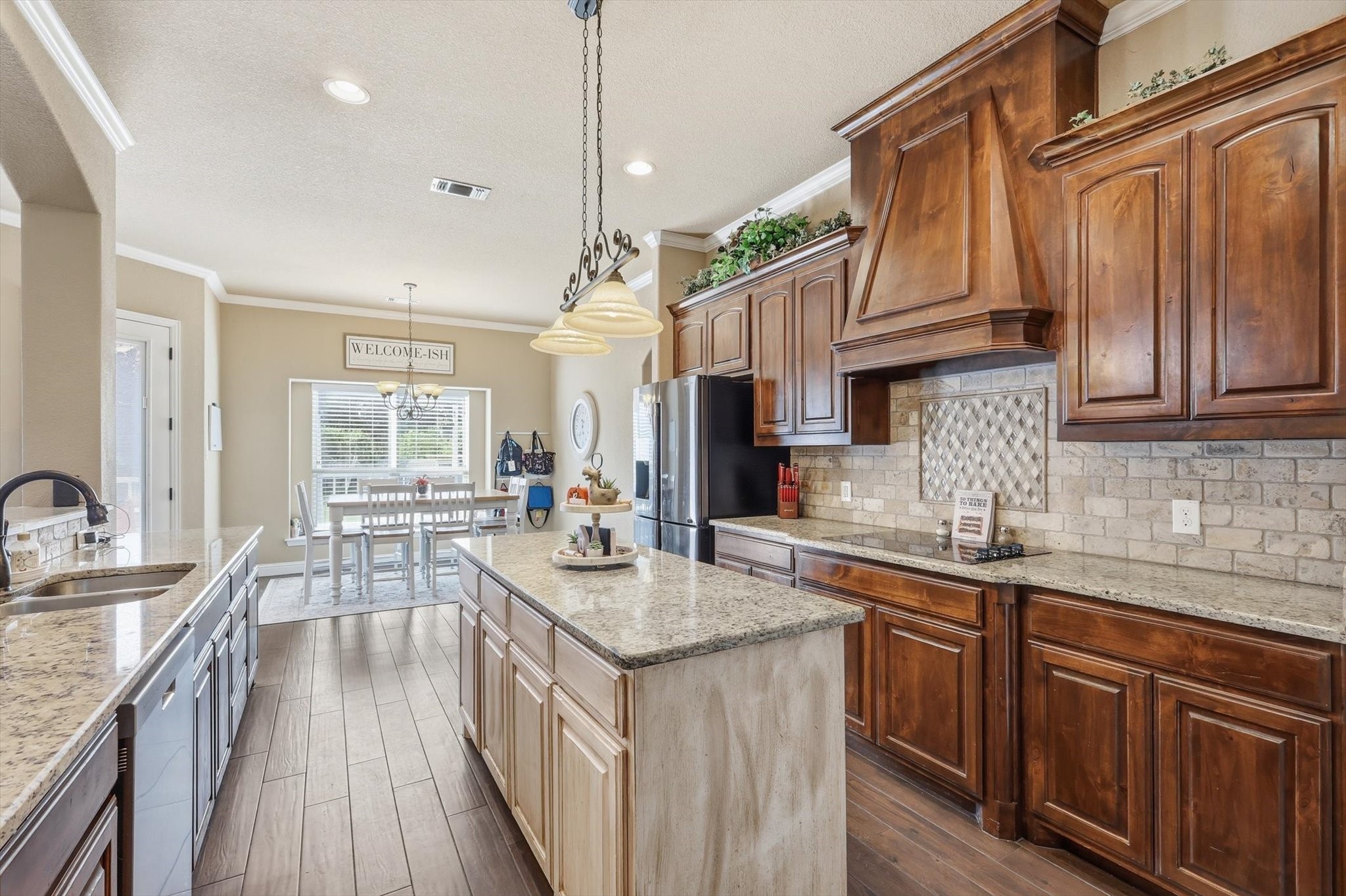 160 Kelly Drive Waxahachie TX 75167