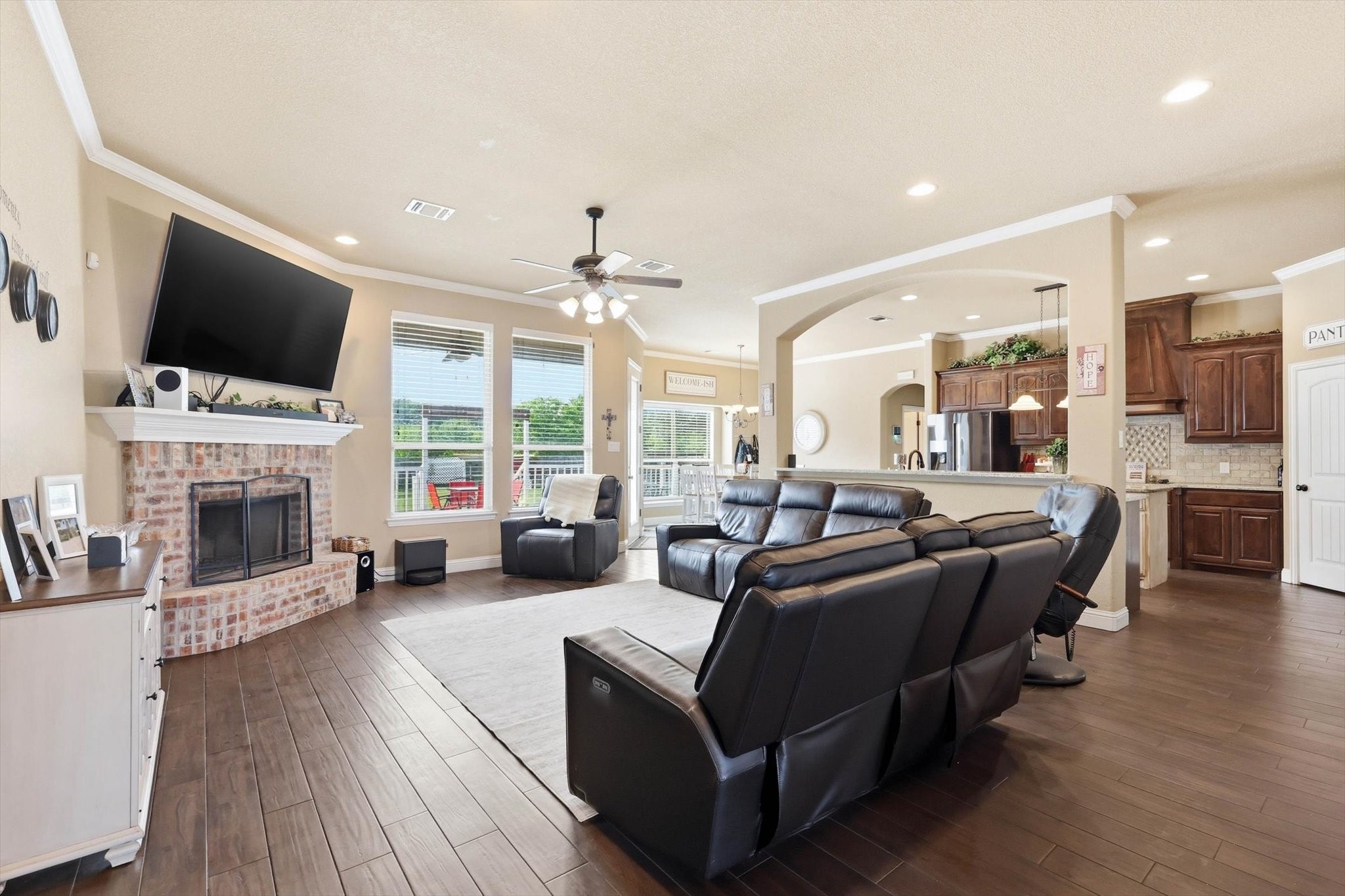 160 Kelly Drive Waxahachie TX 75167
