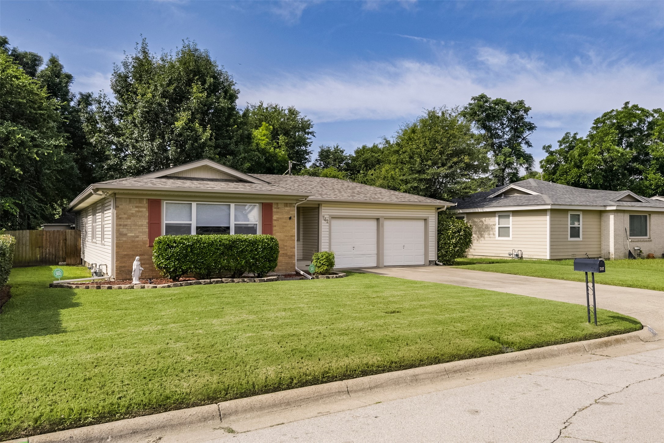 741 Cullum Avenue Hurst TX 76053