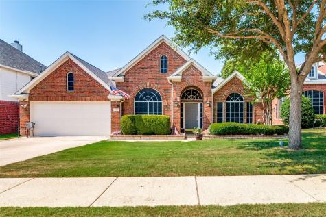 420 Laura Lane Grand Prairie TX 75052
