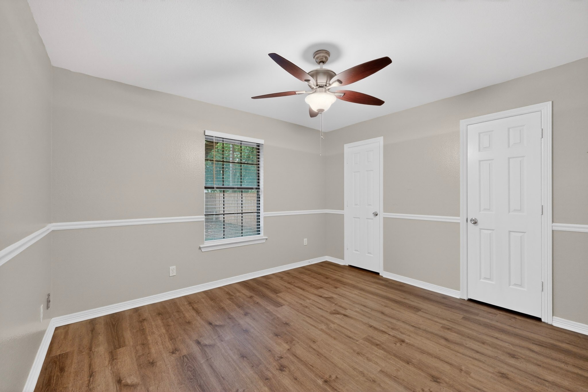 8 Marvin Gardens Midlothian TX 76065