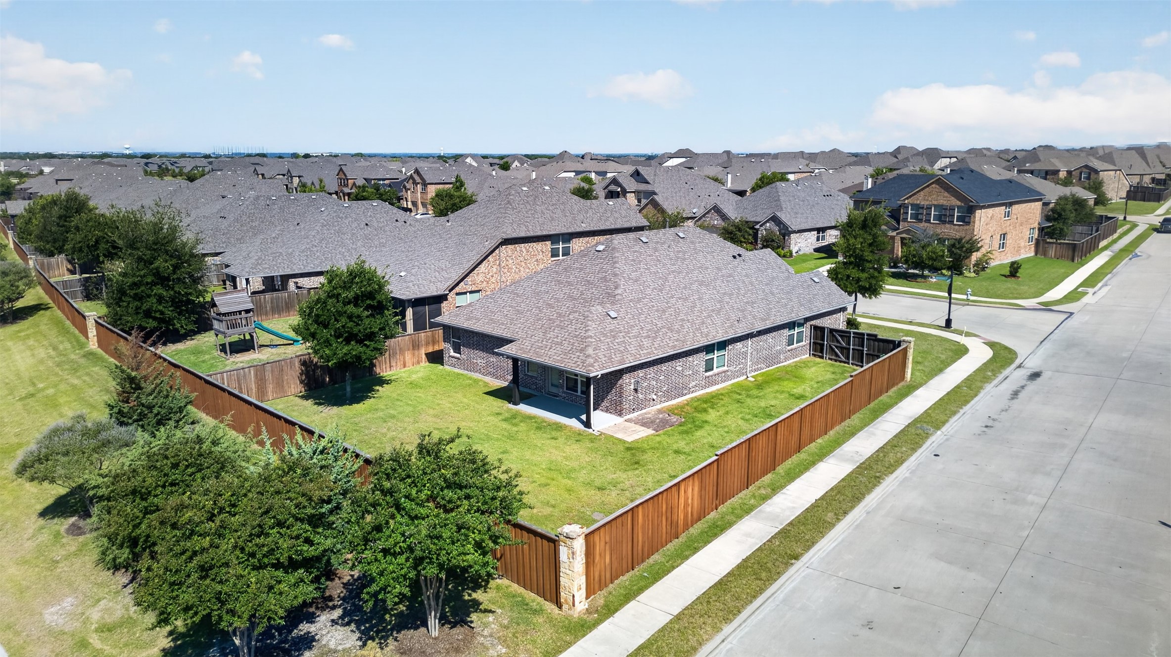 2051 Avondown Road Forney TX 75126