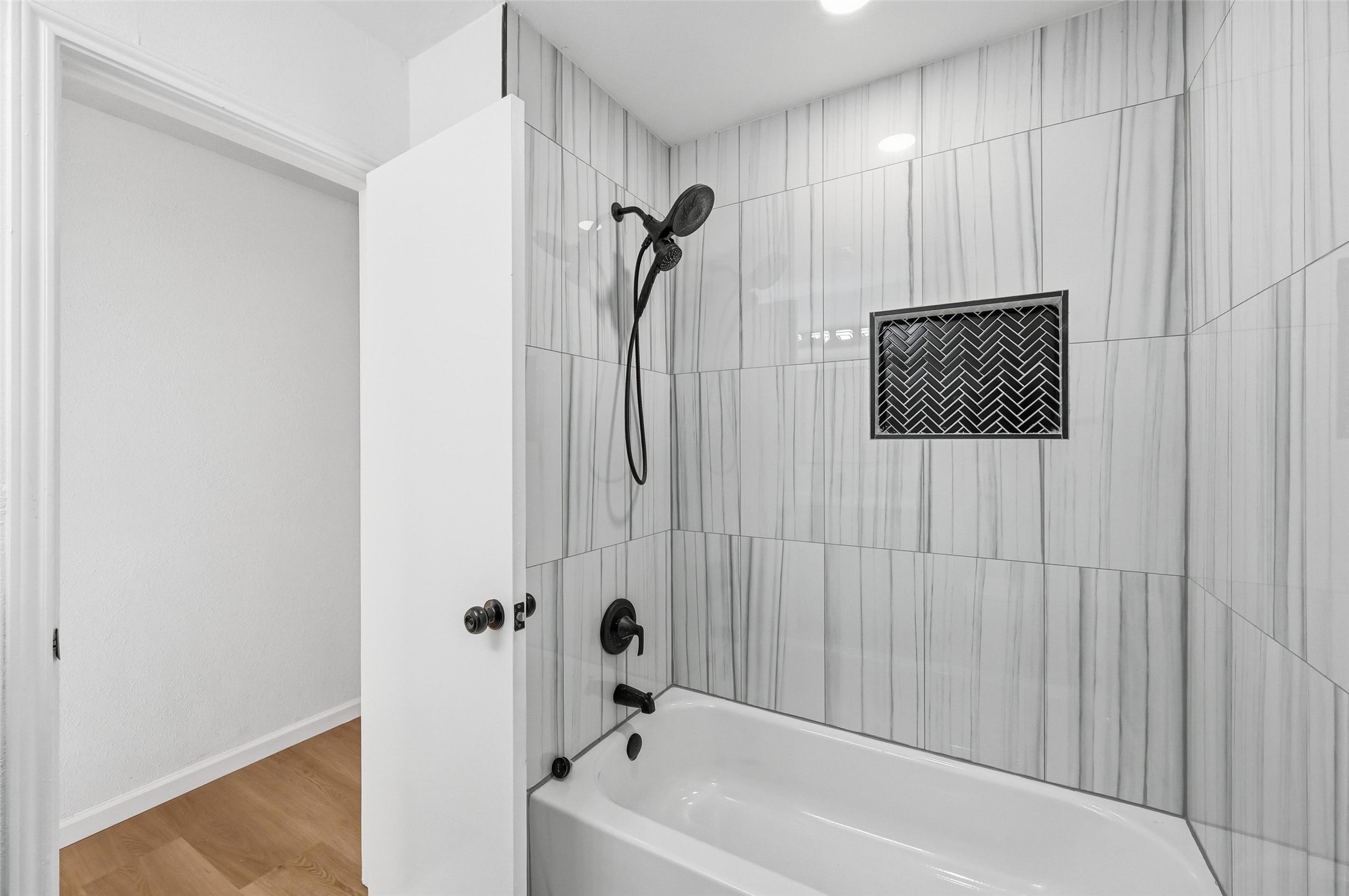 1541 Sunswept Terrace Lewisville TX 75077