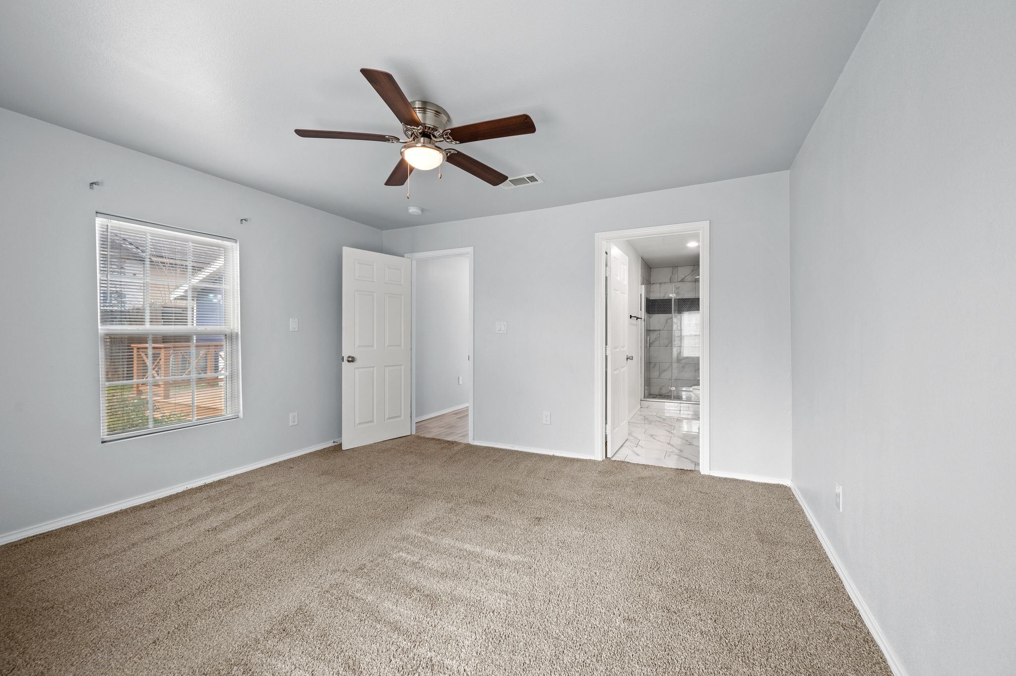 5617 Blackmore Avenue Fort Worth TX 76107