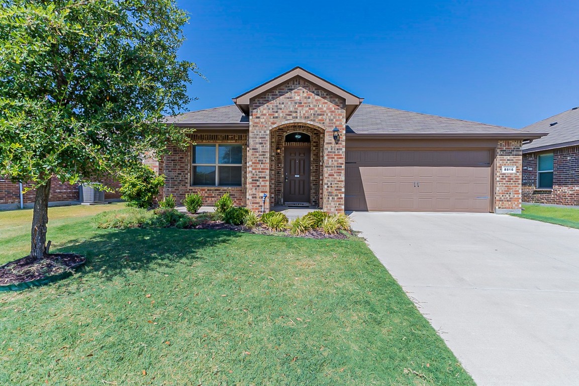 8816 Poynter Street Fort Worth TX 76123