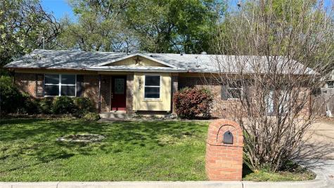 5929 Gayle Drive Watauga TX 76148