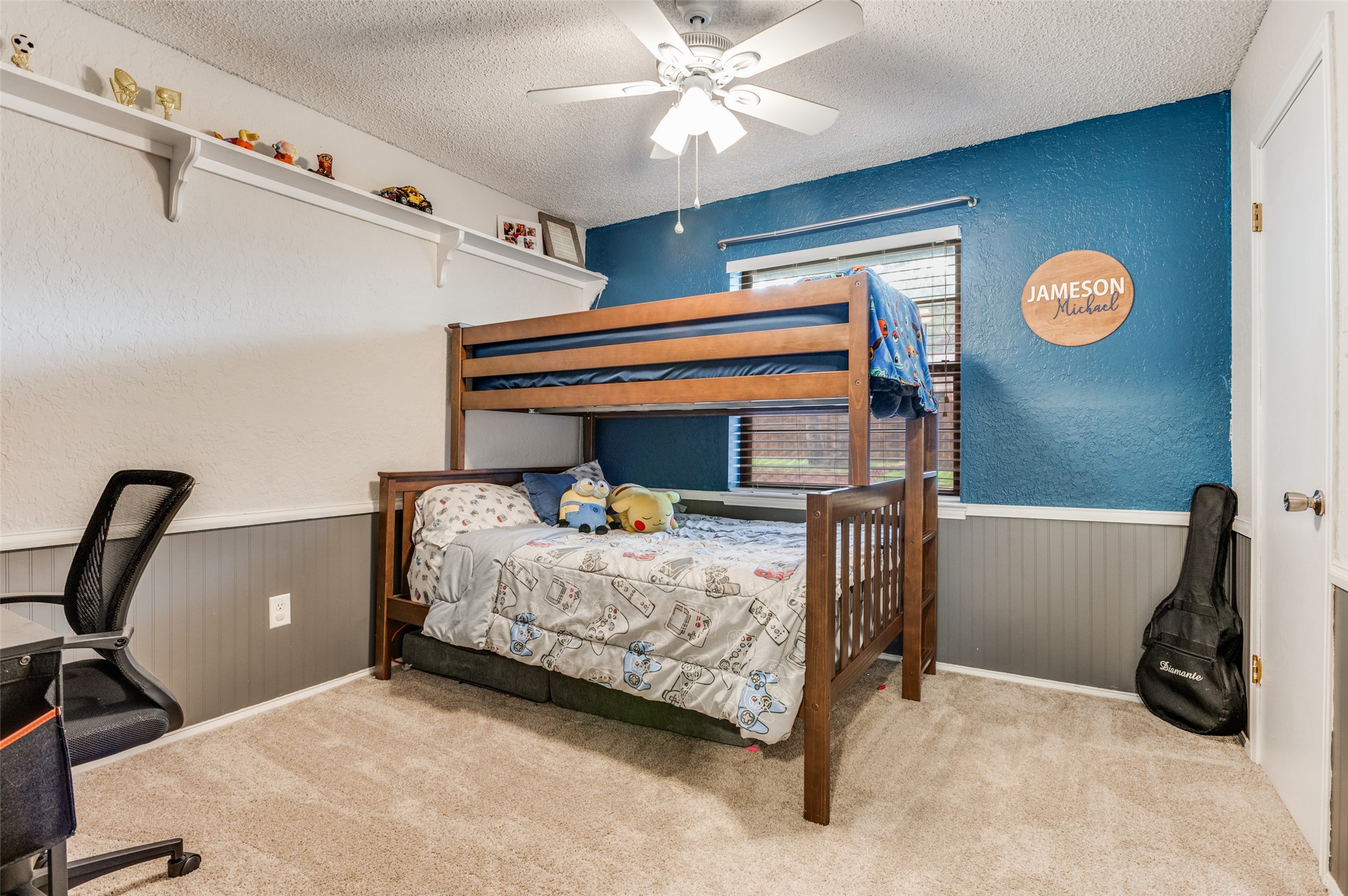 2228 Mountainview Drive Hurst TX 76054