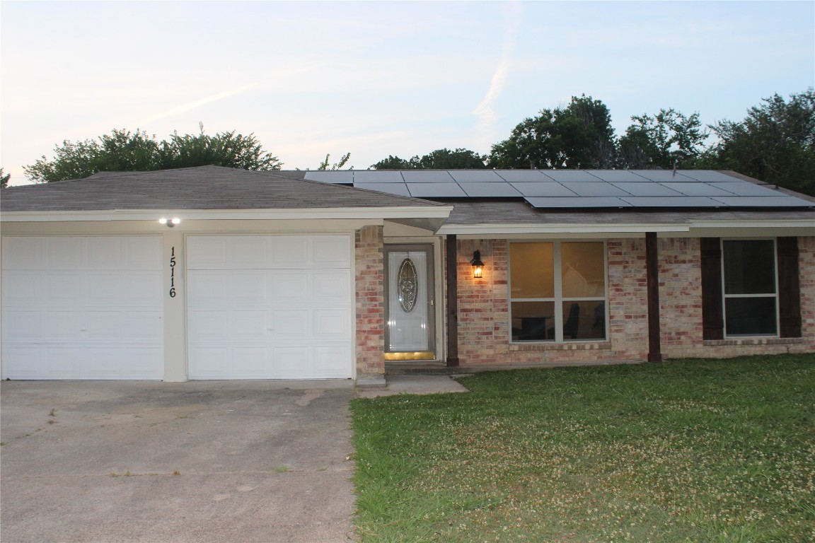 15116 Oakwood Lane Balch Springs TX 75180