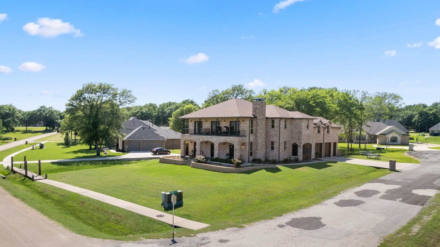 208 Cape Shore Drive Mabank TX 75143