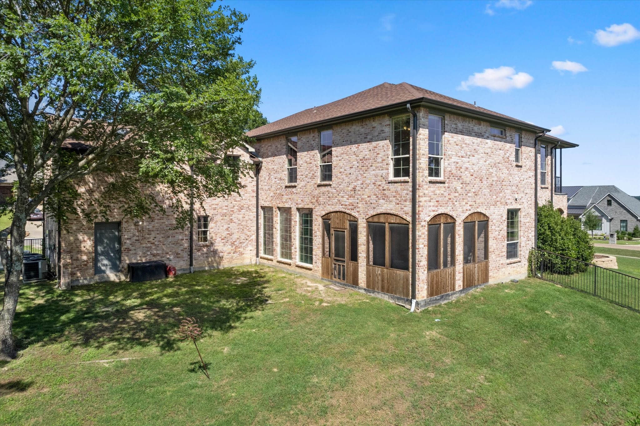 208 Cape Shore Drive Mabank TX 75143