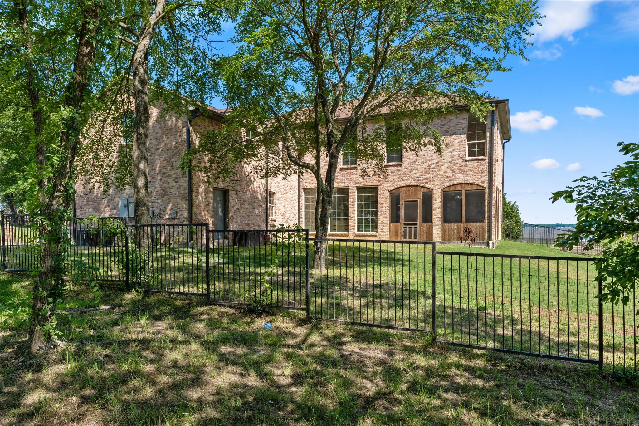 208 Cape Shore Drive Mabank TX 75143