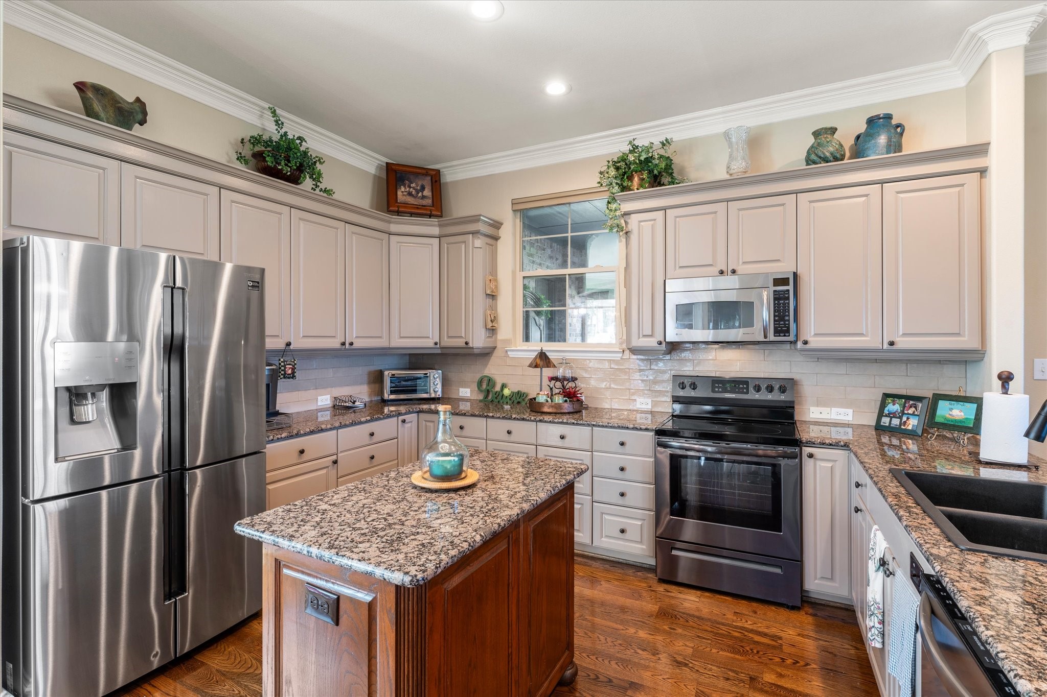 208 Cape Shore Drive Mabank TX 75143